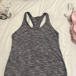 Gray lulu tank top!!!